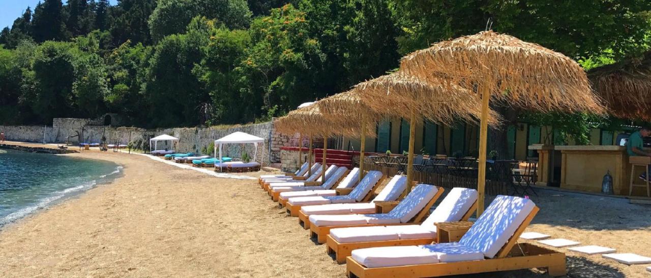 The Bluehouse - Spacious Top Floor Flat With Parking, By Mon Repos Beach Corfu  Exterior photo